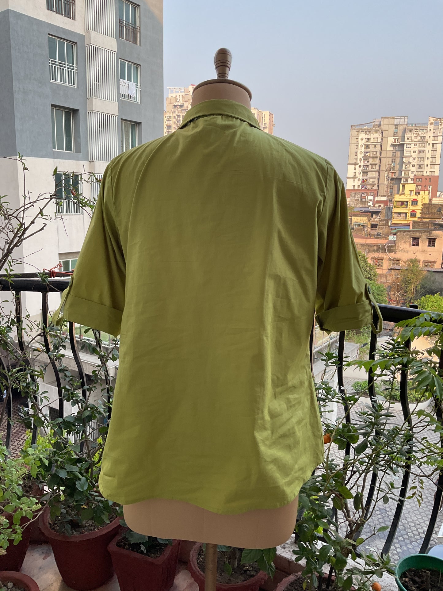 GREEN TOUCAN PRINT BOXY SHIRT