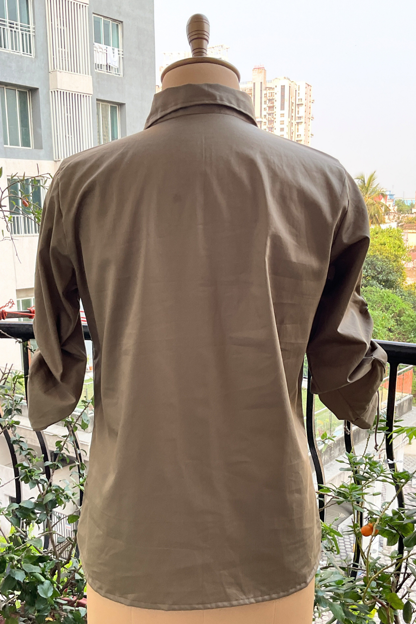 BIRD COLLAR EMBROIDERY OLIVE SHIRT