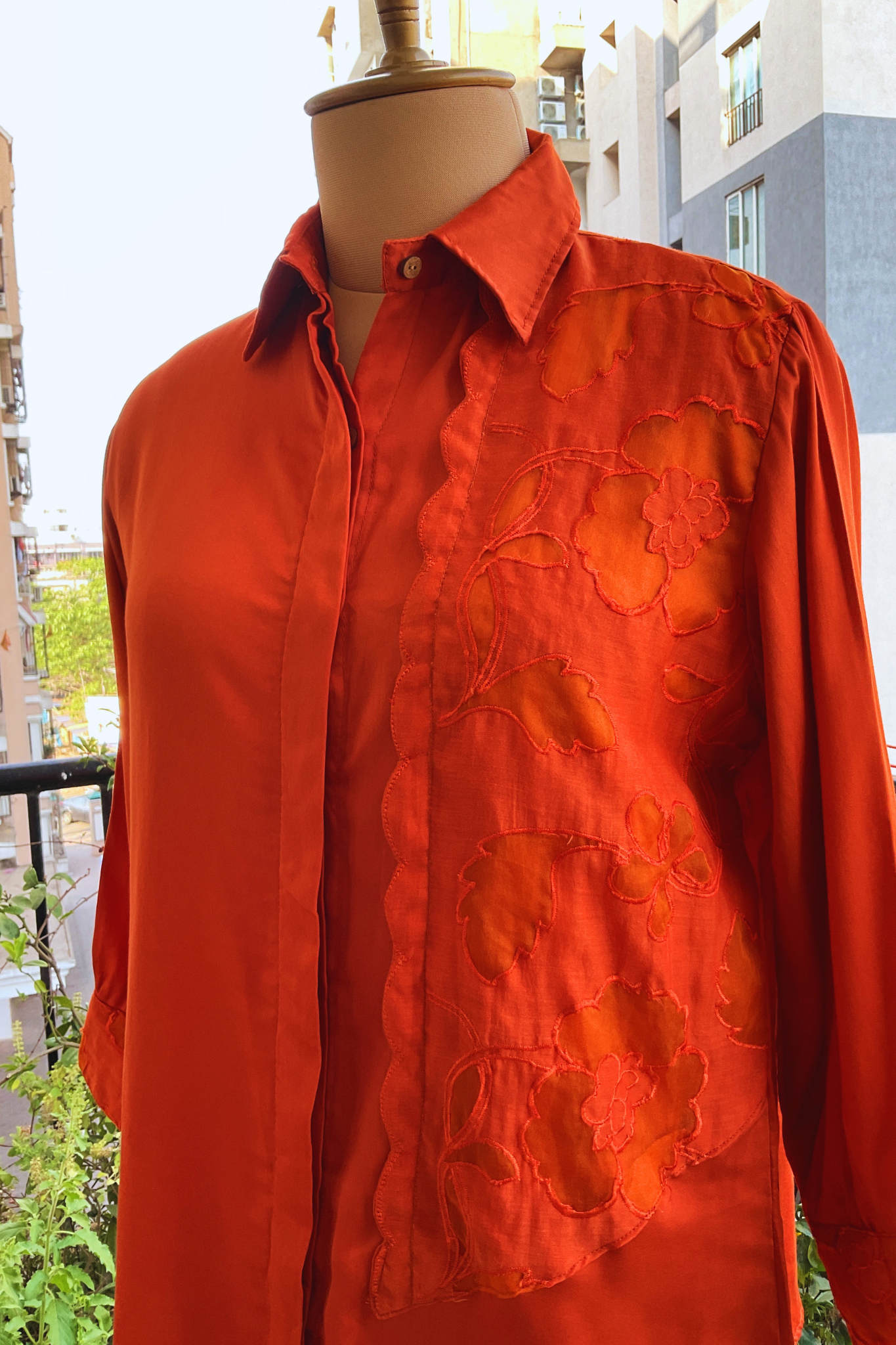 HALF ORGANZA ZERO WASTE BURNT ORANGE SHIRT