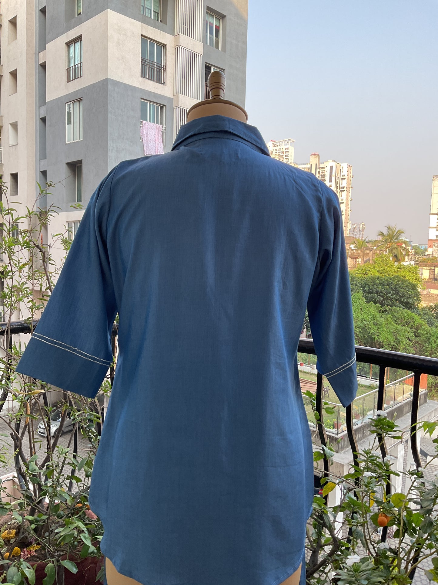 DENIM LINE EMBROIDERY SHIRT