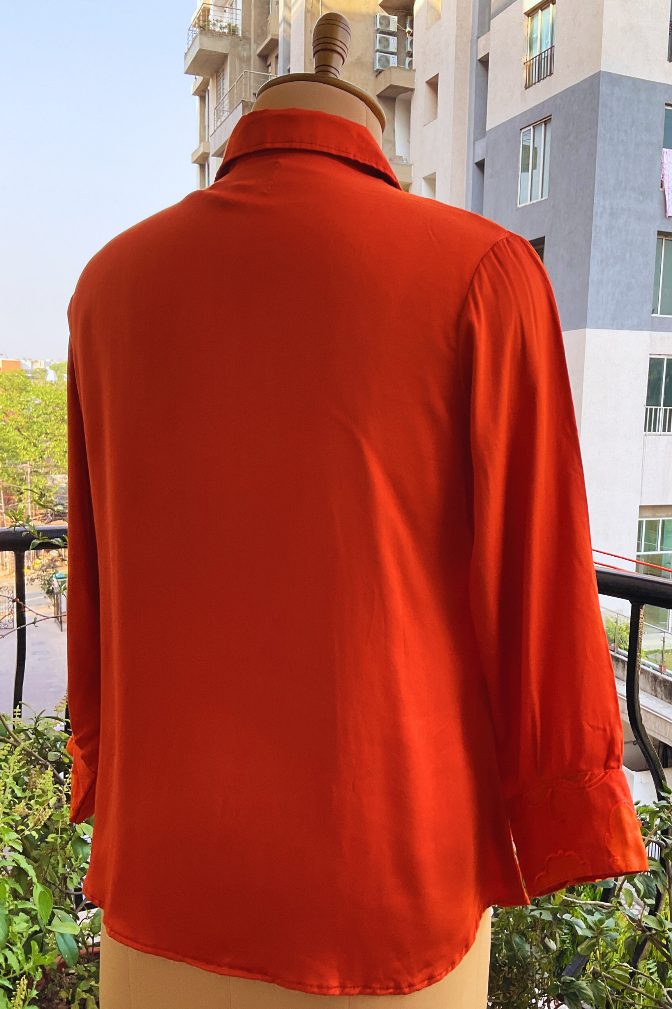 HALF ORGANZA ZERO WASTE BURNT ORANGE SHIRT