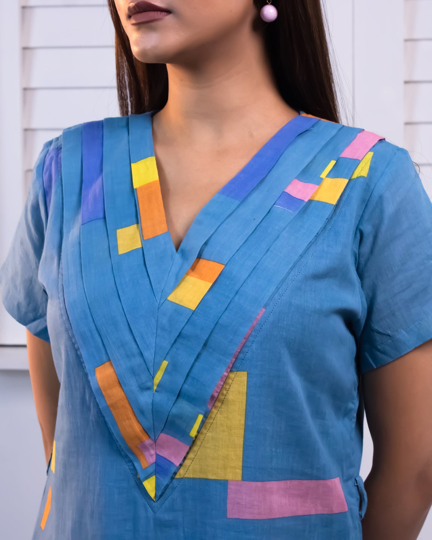 LAYERED V-NECK BLUE MUL DRESS