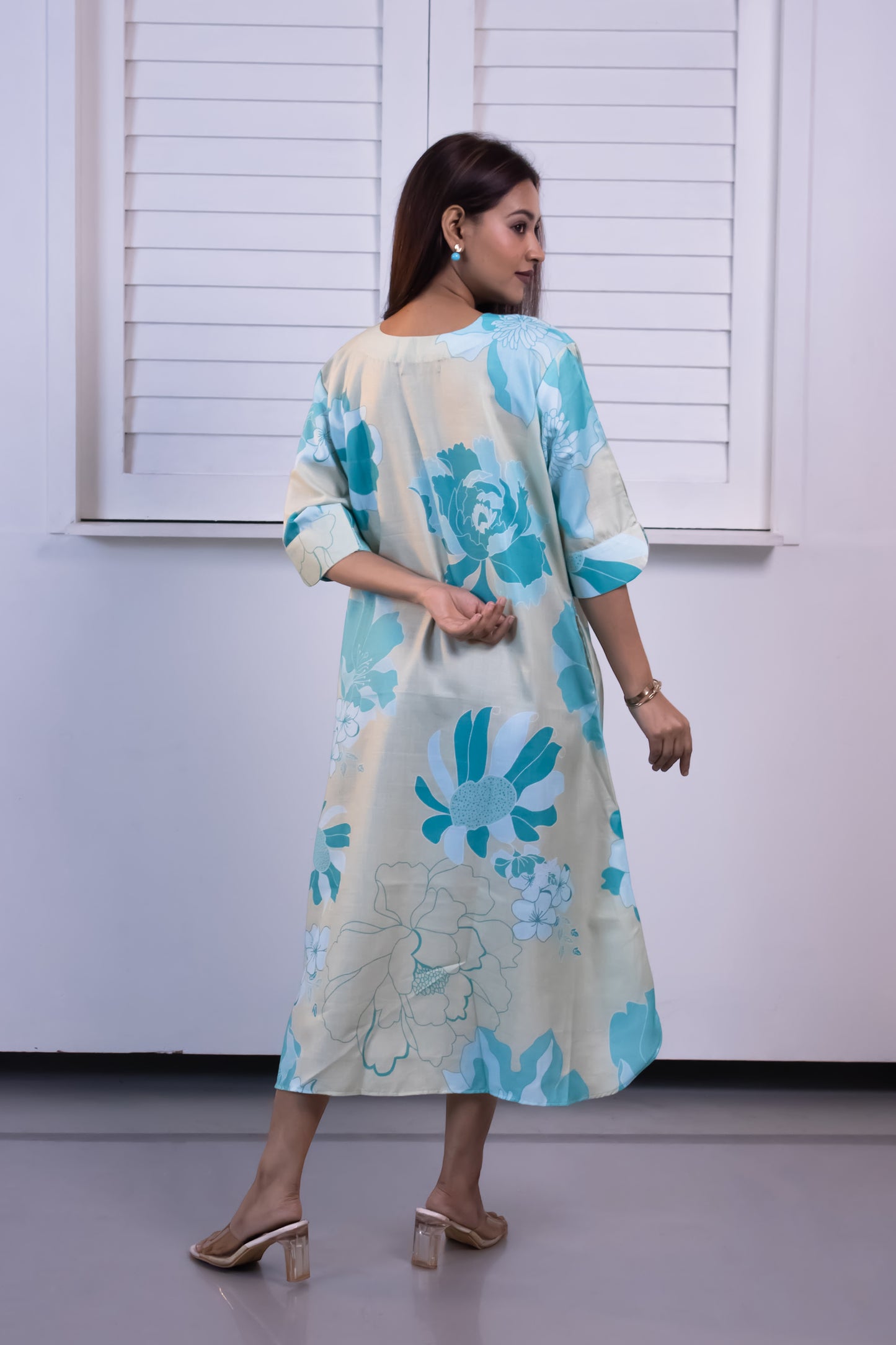 BLUE FLORAL YOLK DRESS
