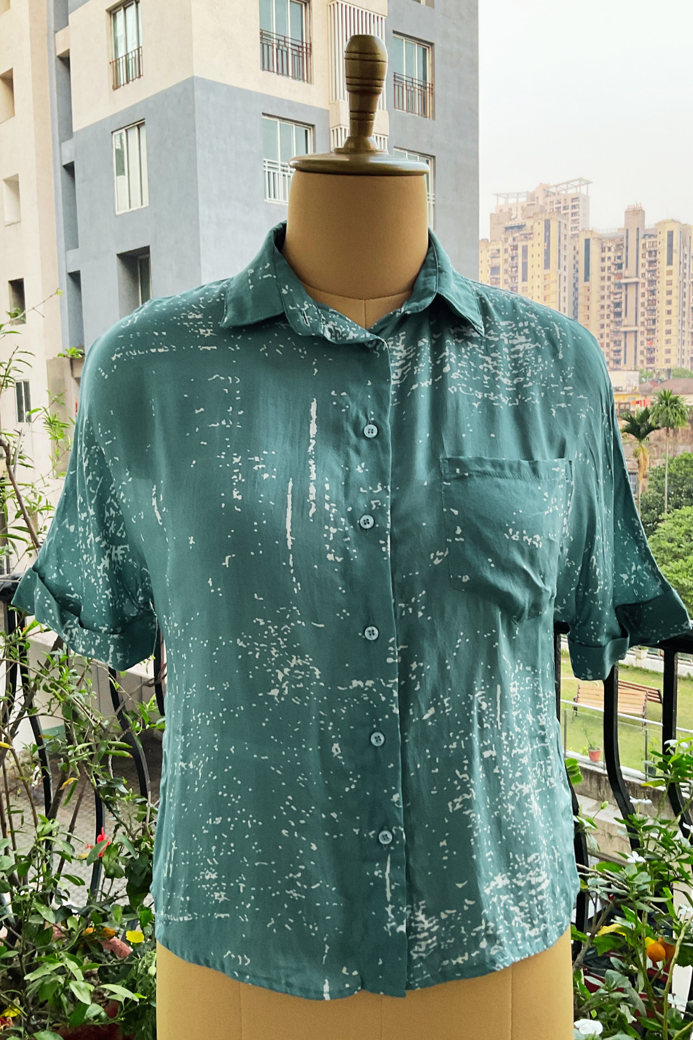 BLUE DROP SHOULDER SHIRT