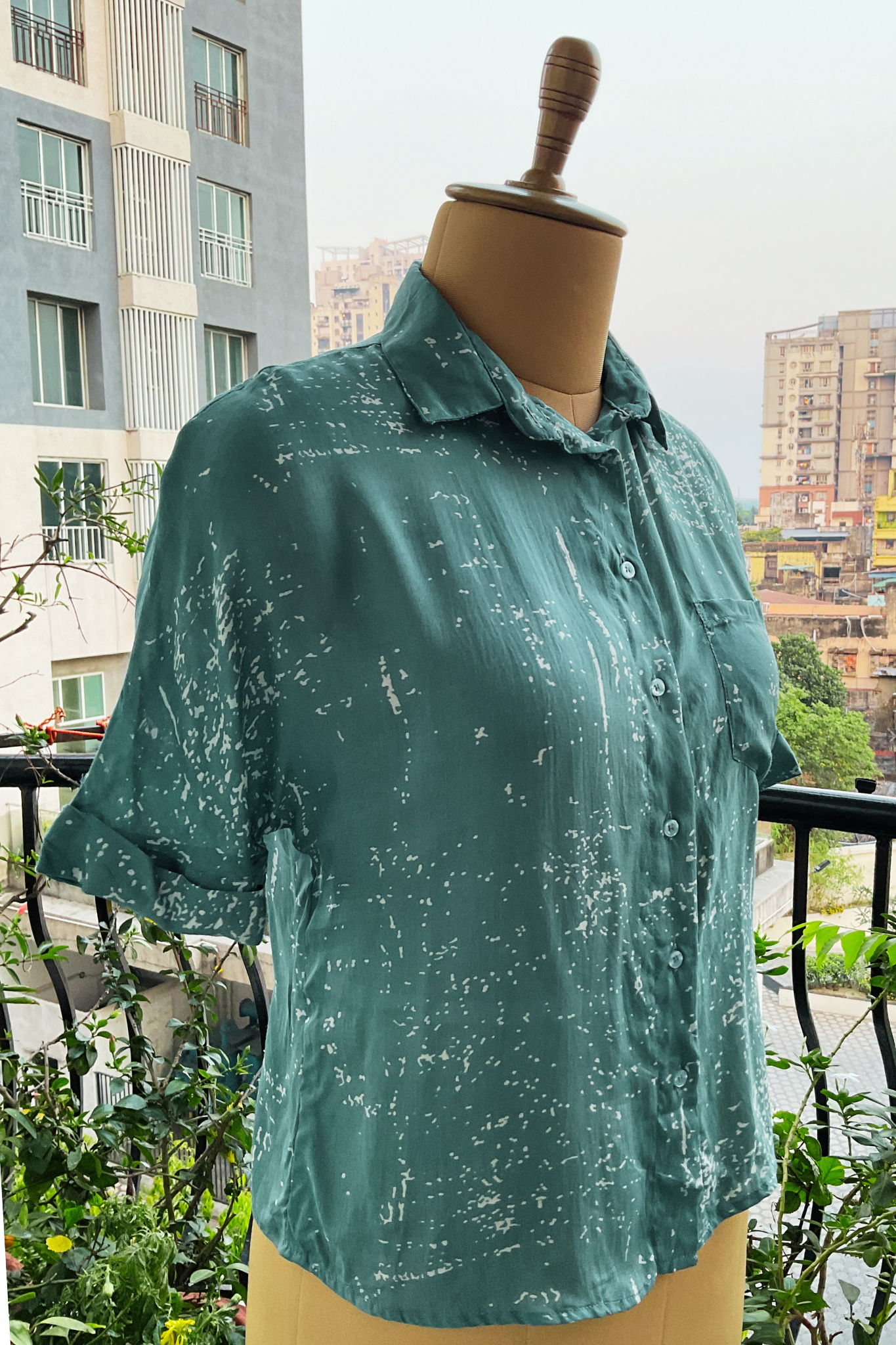 BLUE DROP SHOULDER SHIRT