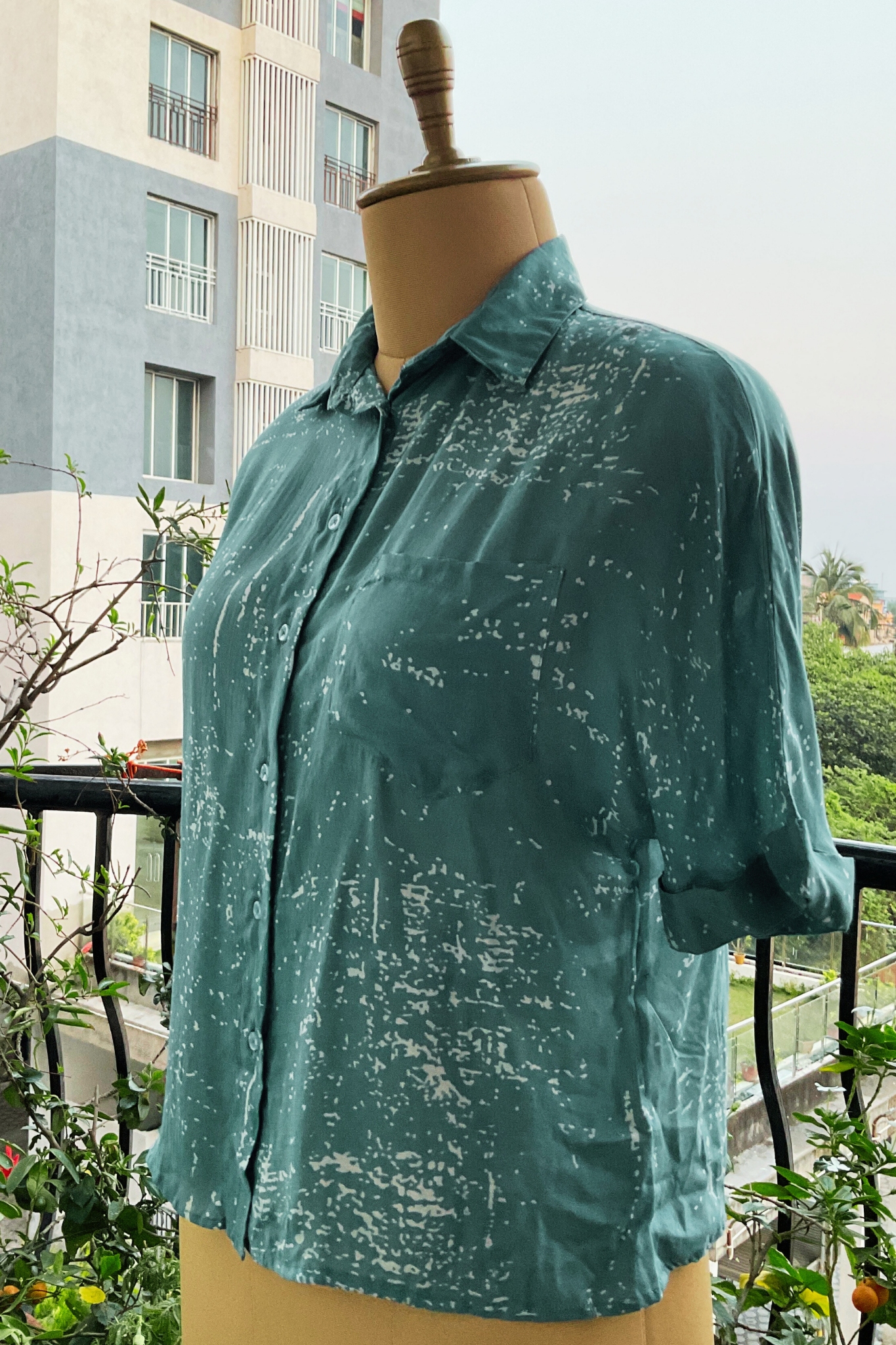 BLUE DROP SHOULDER SHIRT