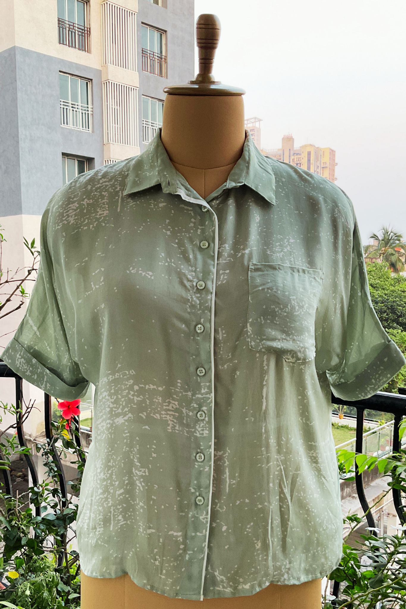 GREEN DROP SHOULDER SHIRT