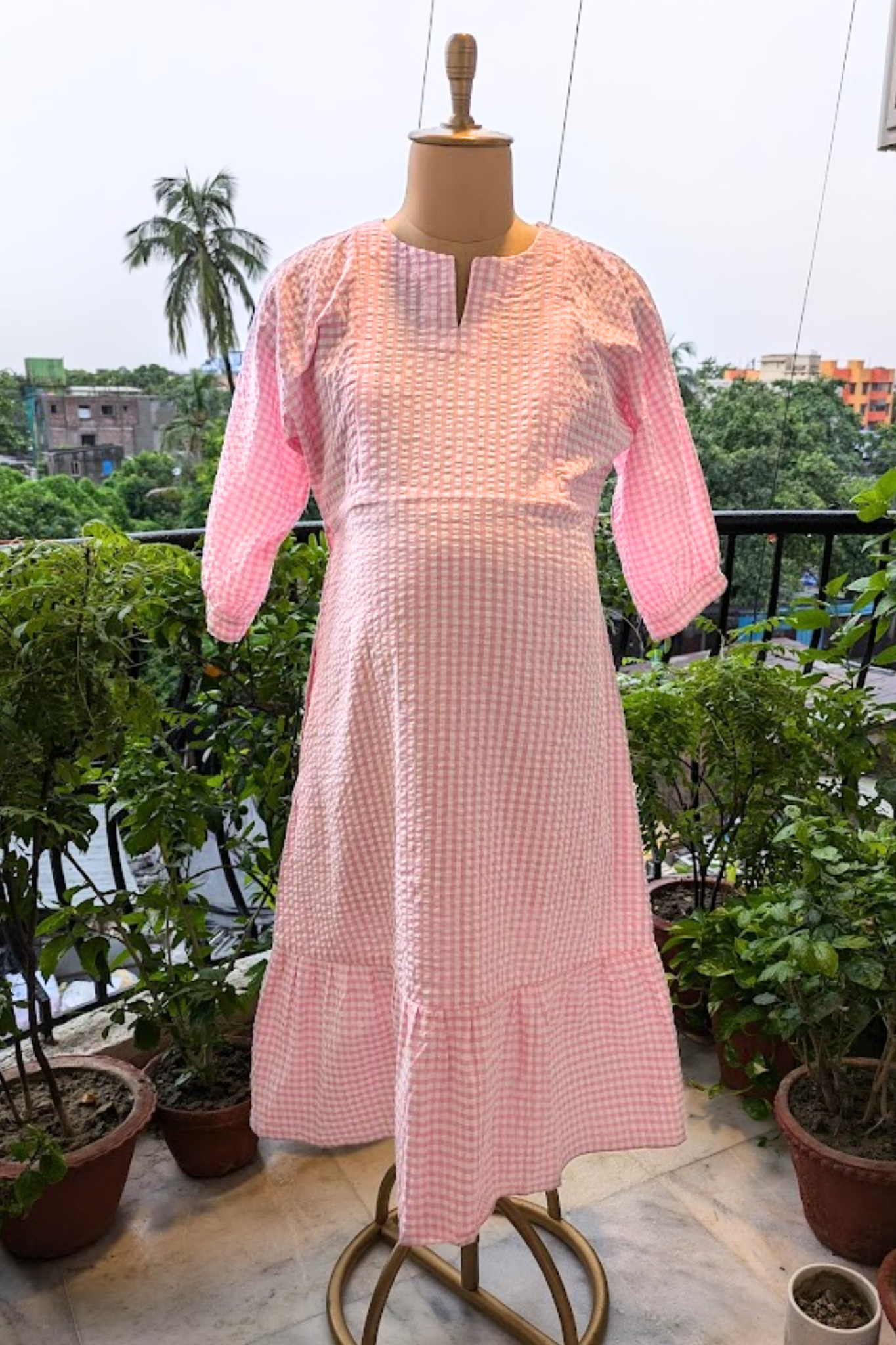 MATERNITY PINK SEERSUCKER TIERED DRESS