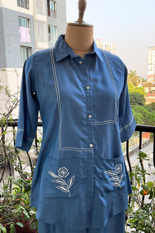 DENIM LINE EMBROIDERY SHIRT