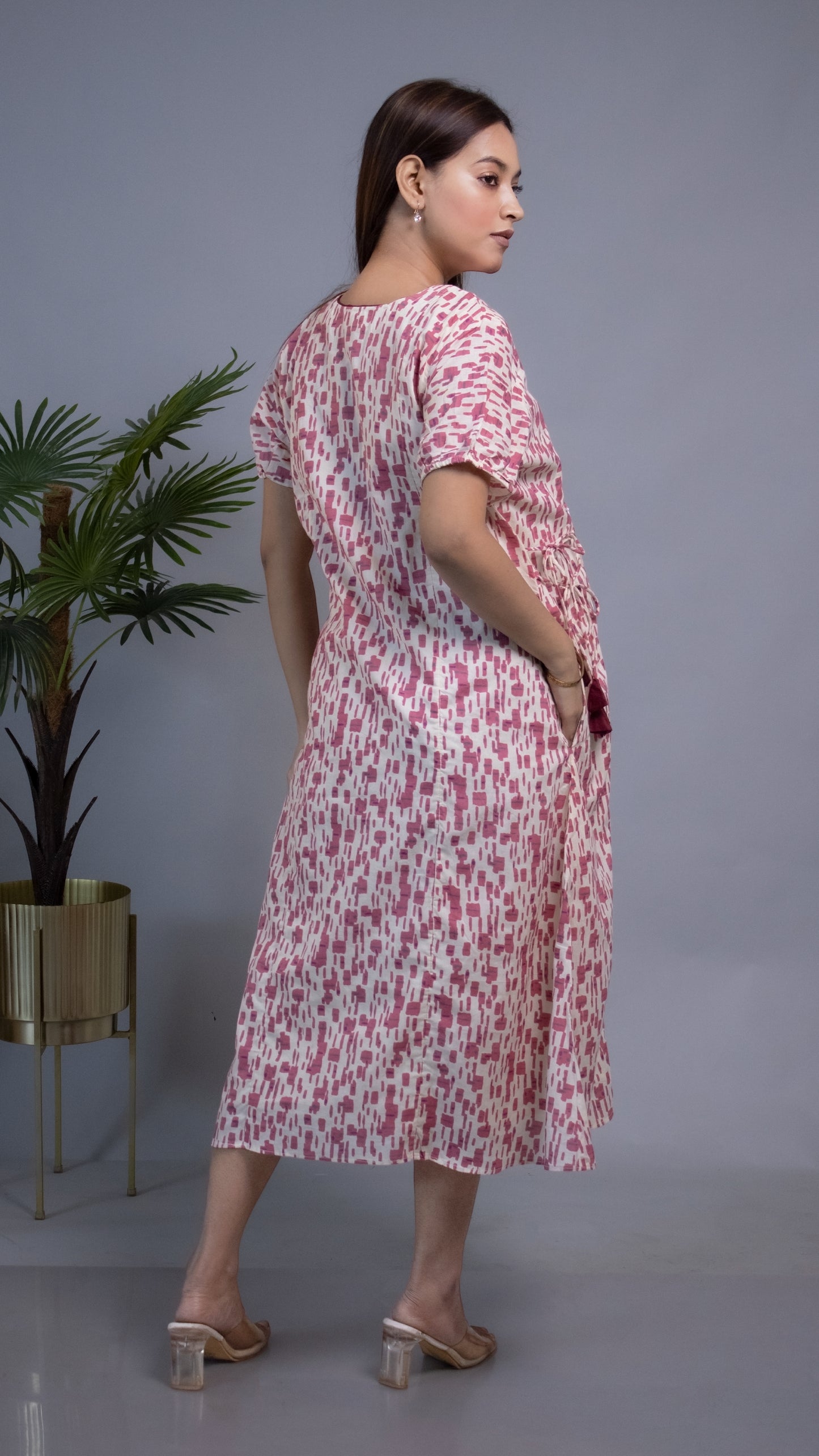 MATERNITY PINK SIDE-TIES DRESS