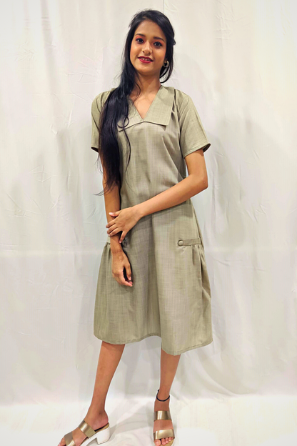 SAGE GREEN PURITAN COLLAR DRESS